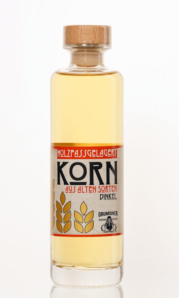 Uckermark Korn
Alte Sorte
Winterdinkel Von Rechtberg
fassgelagert 350 ml